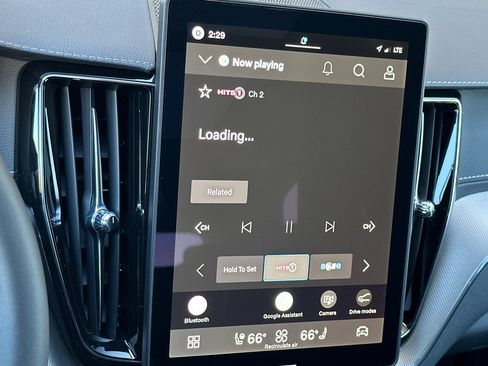 New 2026 Volvo XC60 B5 Ultra w/ Climate Package AWD/4WD image 17
