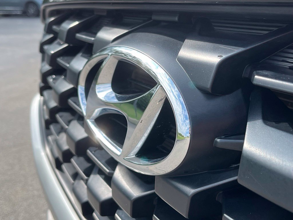 Used 2023 Hyundai Santa Fe SEL AWD/4WD image 4