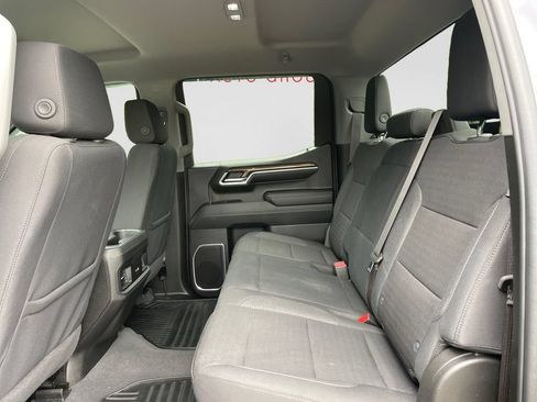 Certified 2023 Chevrolet Silverado 1500 LT AWD/4WD image 15