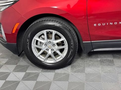 Used 2024 Chevrolet Equinox LT AWD/4WD image 10