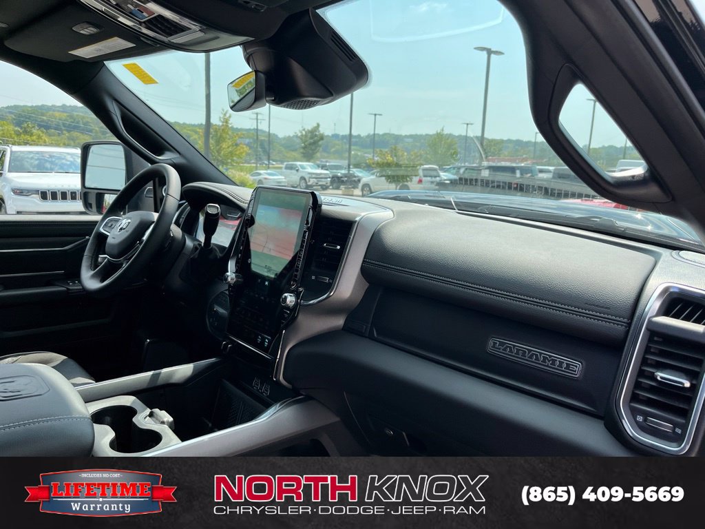 New 2027 RAM 2500 Laramie AWD/4WD image 29
