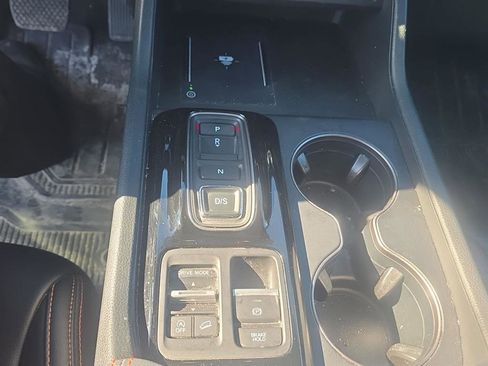 Used 2023 Honda Pilot TrailSport image 9