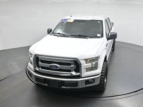 Used 2017 Ford F150 XLT image 34