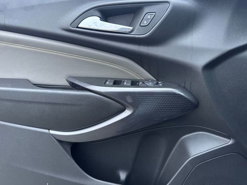 New 2026 Chevrolet Trax ACTIV w/ Driver Confidence Package image 16