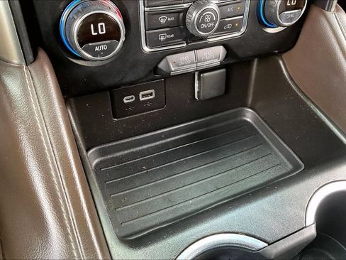Used 2021 Chevrolet Tahoe LS RWD image 15