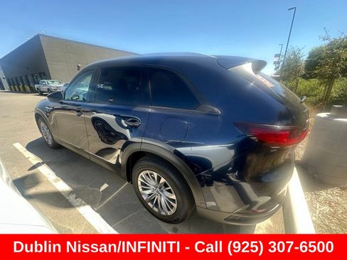 Used 2024 MAZDA CX-90 Plug-In Hybrid w/ Preferred AWD/4WD image 4