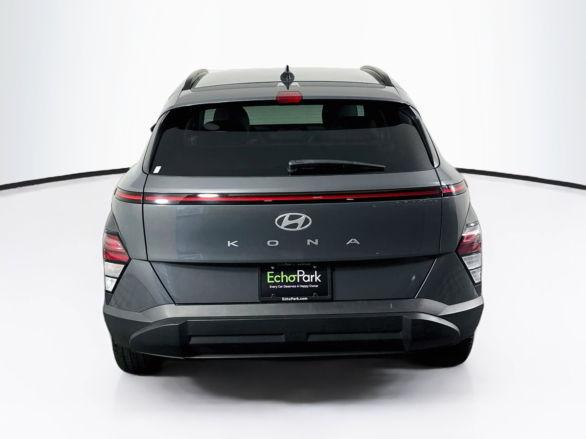 Used 2025 Hyundai Kona SEL FWD image 7