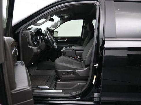 Certified 2024 Chevrolet Silverado 1500 RST w/ Redline Edition image 21