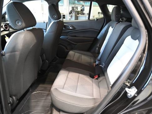 New 2026 Chevrolet Trax RS image 11