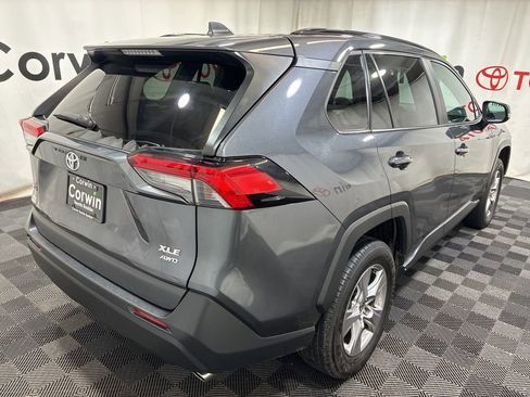 Used 2025 Toyota RAV4 XLE AWD/4WD image 8