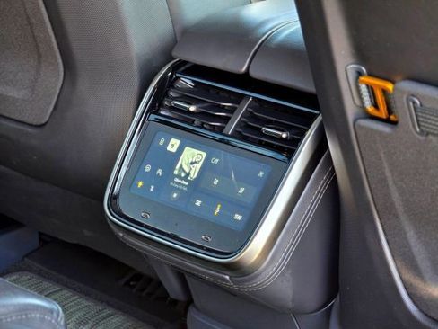Used 2022 Rivian R1S Launch Edition AWD/4WD image 37
