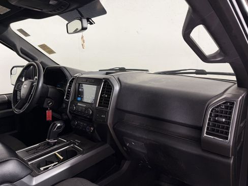 Used 2016 Ford F150 XLT w/ Equipment Group 301A Mid AWD/4WD image 18