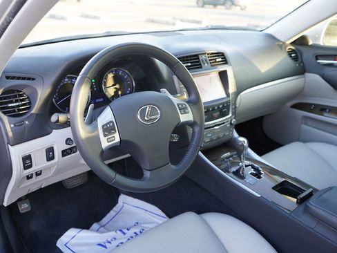 Used 2012 Lexus IS 250 image 9