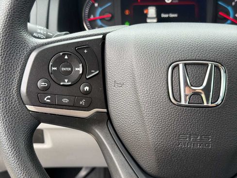 Used 2021 Honda Pilot EX image 20