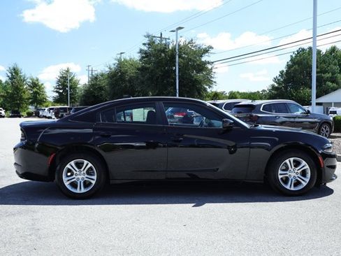 Used 2023 Dodge Charger SXT RWD image 4