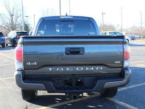 Used 2020 Toyota Tacoma Limited image 6