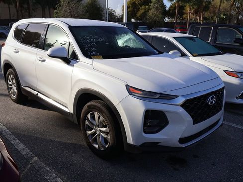Used 2019 Hyundai Santa Fe SEL image 6