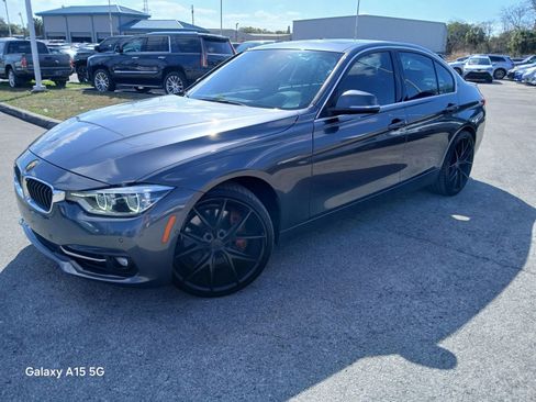Used 2016 BMW 340i Sedan w/ Technology Package image 2