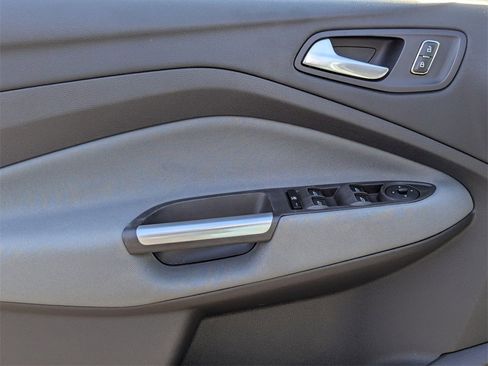 Used 2013 Ford Escape SE image 12