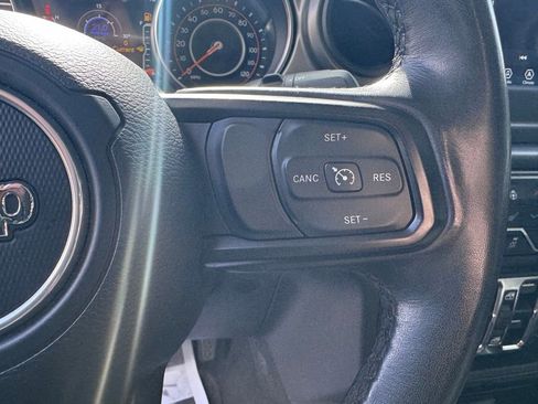 Used 2022 Jeep Wrangler Unlimited Sport image 13