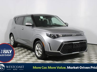 Used 2025 Kia Soul LX w/ LX Technology Package