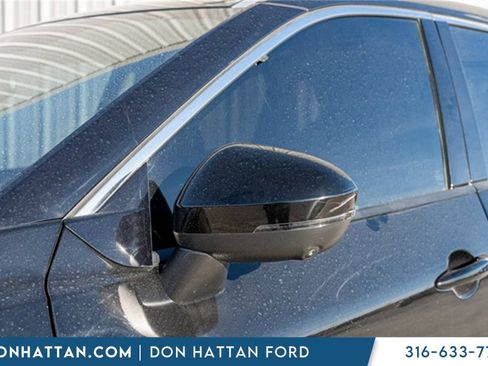 Used 2021 Nissan Rogue SV w/ Premium Package image 29