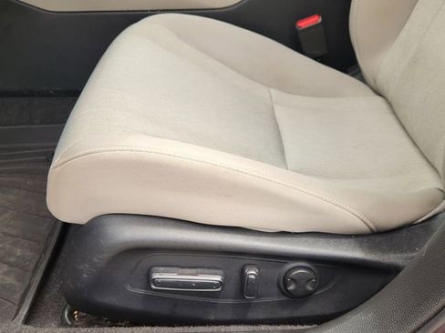 Used 2024 Honda Accord EX image 18
