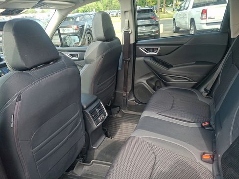 Used 2022 Subaru Forester Premium AWD/4WD image 20