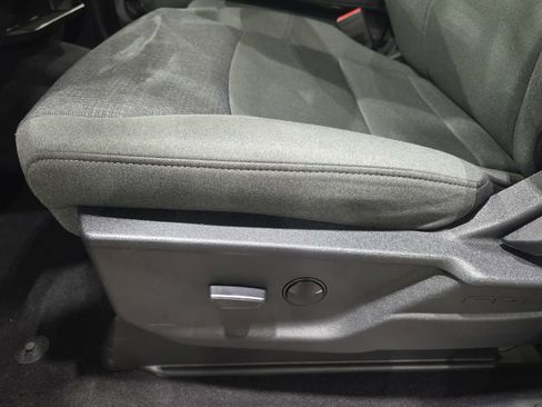 Used 2024 Ford F150 XLT image 29