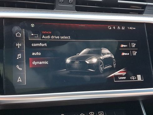 Used 2022 Audi RS 6 AWD/4WD image 27