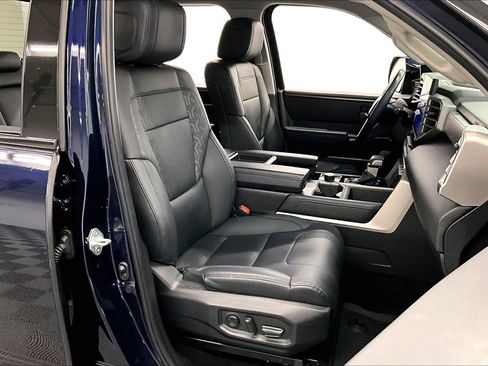 Used 2023 Toyota Tundra Limited AWD/4WD image 8