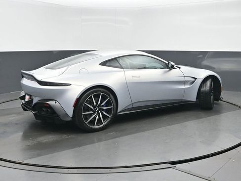 Used 2020 Aston Martin V8 Vantage Coupe RWD image 3