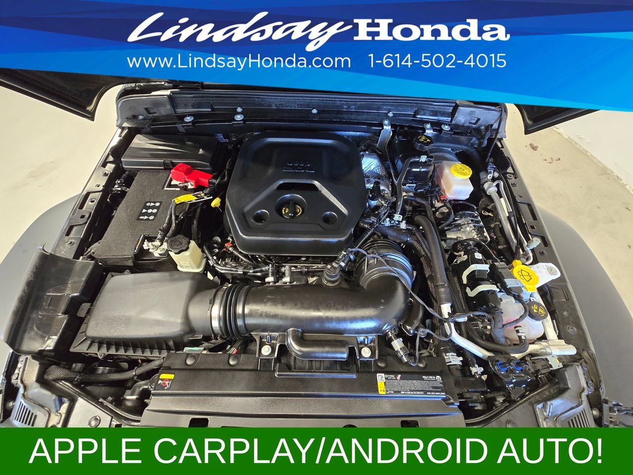 Used 2025 Jeep Wrangler Sport AWD/4WD image 24