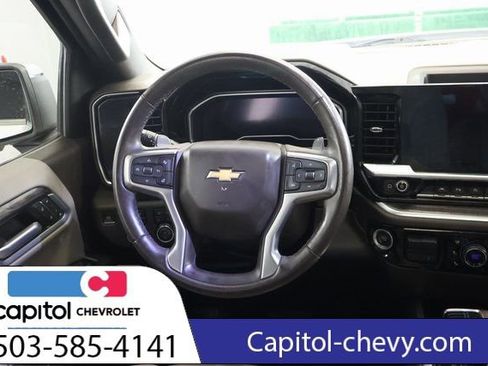 Used 2022 Chevrolet Silverado 1500 LTZ w/ LTZ Convenience Package II image 15