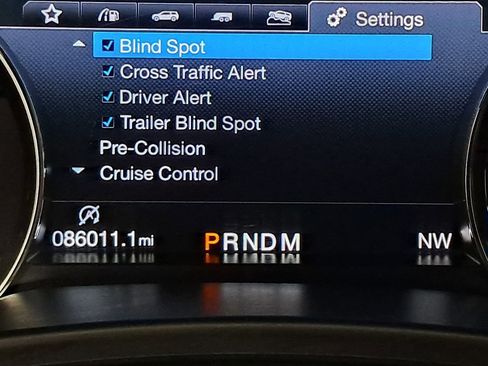 Used 2018 Ford Expedition Platinum image 10