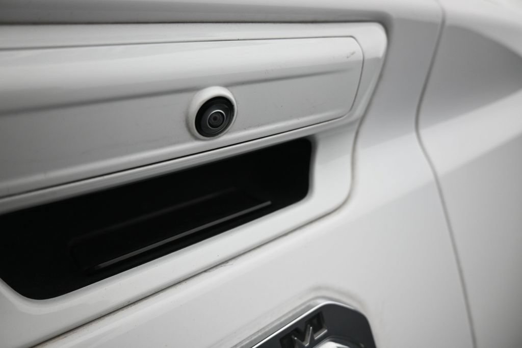 Used 2021 RAM 1500 Laramie AWD/4WD image 42