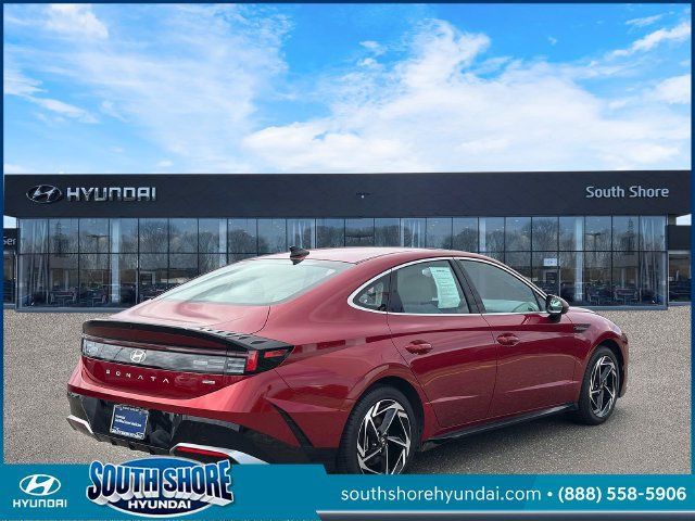 Certified 2026 Hyundai Sonata SEL AWD/4WD image 6