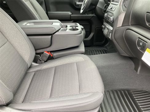 New 2026 Chevrolet Silverado 1500 Custom w/ Turbomax Blackout Package image 16