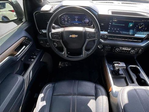 Certified 2024 Chevrolet Silverado 1500 High Country image 5