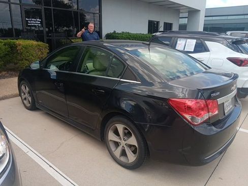 Used 2011 Chevrolet Cruze LT w/ RS Package FWD image 5