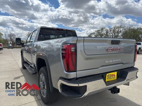 New 2026 GMC Sierra 2500 SLT w/ SLT Premium Package AWD/4WD image 7