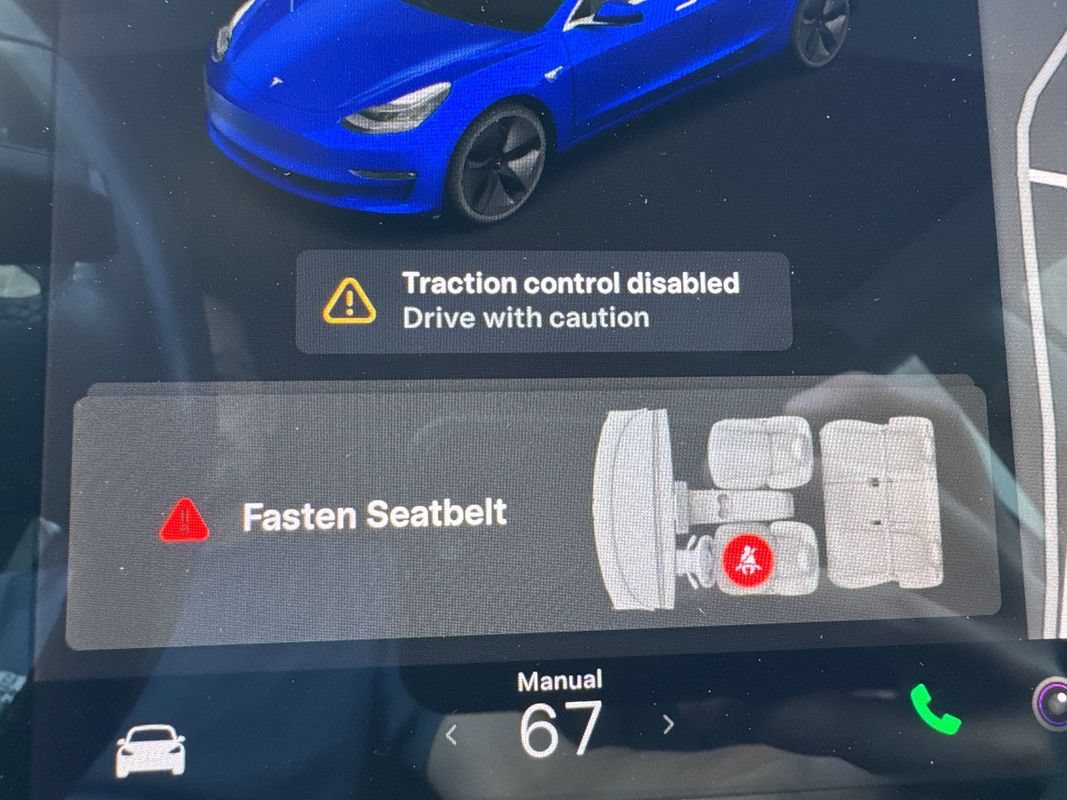 Used 2018 Tesla Model 3 Long Range AWD/4WD image 27