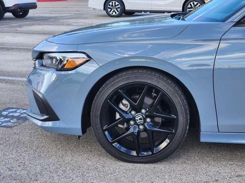Used 2024 Honda Civic Sport image 8