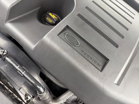 Used 2024 Land Rover Defender 110 X-Dynamic SE image 29