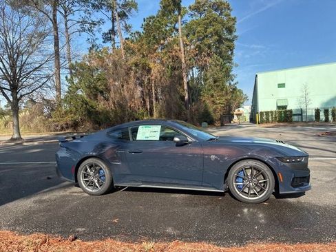 New 2026 Ford Mustang Dark Horse image 2