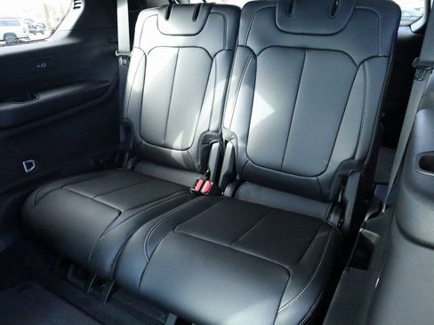 New 2025 Jeep Grand Cherokee L Limited AWD/4WD image 14