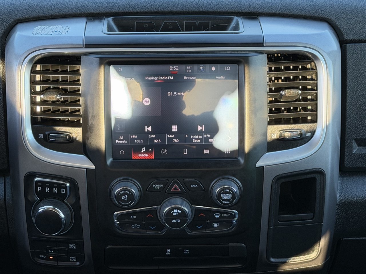 Used 2023 RAM 1500 Classic SLT w/ Electronics Group AWD/4WD image 15