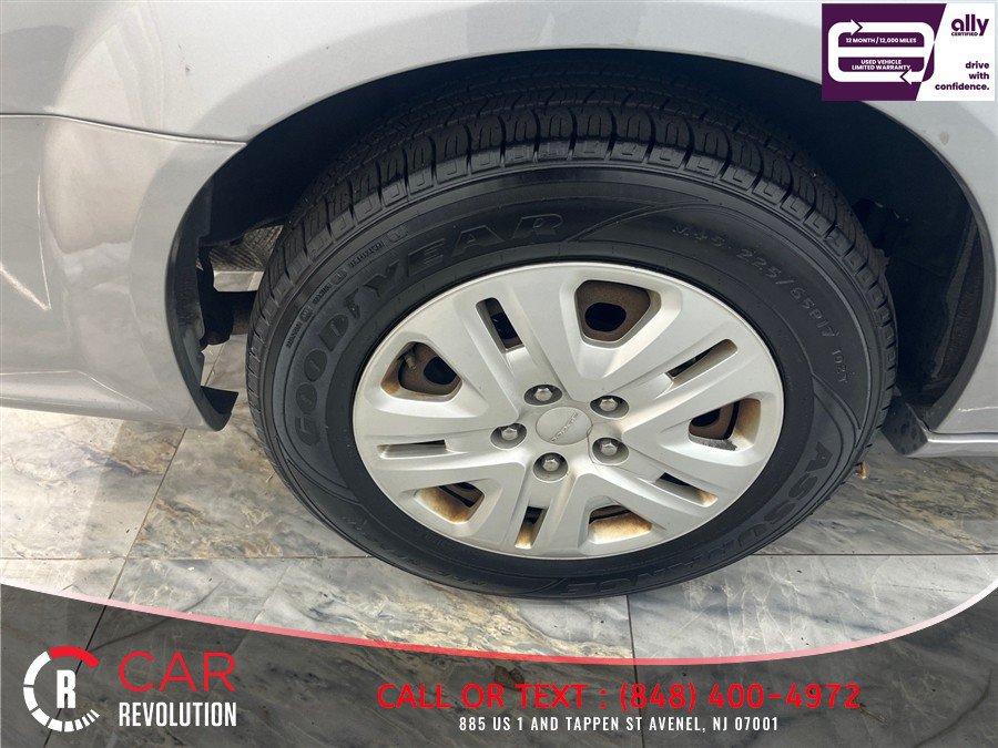 Used 2019 Dodge Grand Caravan SE FWD image 32