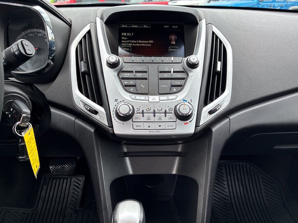 Used 2015 GMC Terrain SLE FWD image 19