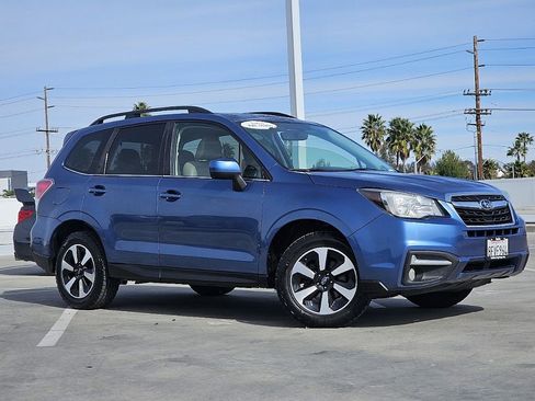 Used 2018 Subaru Forester 2.5i Limited w/ Popular Package #2 image 4